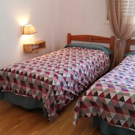 Chalet Pareado Casa vacanze *